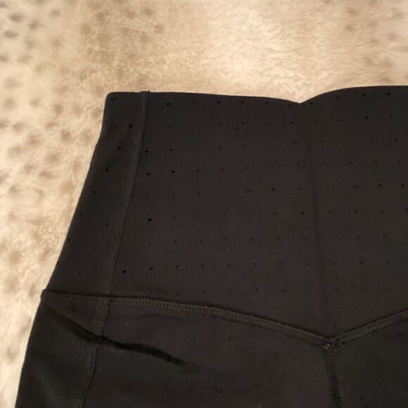 NIKE Power Black Legendary Capri Hi-Rise Leggings - Picture 8 of 9